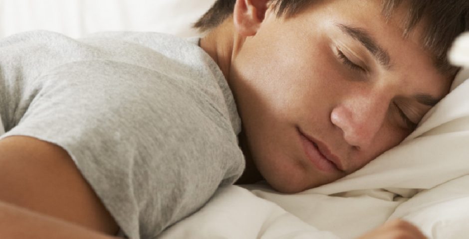 cuanto debe dormir un adolescente